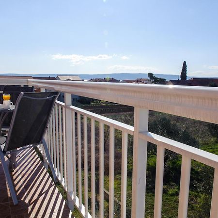 Apartman Sunny Vacay Kastela Luaran gambar
