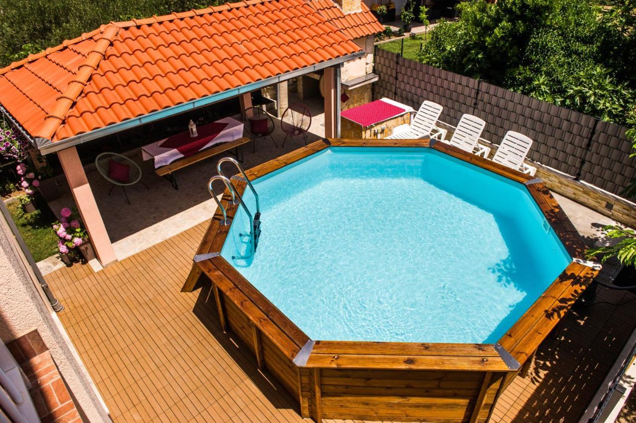 Apartman Sunny Vacay Kastela Luaran gambar
