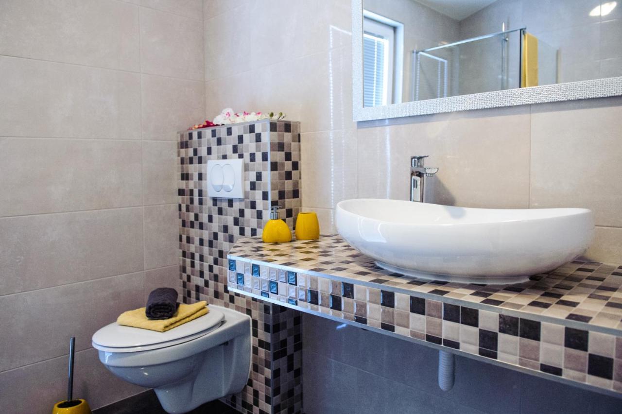 Apartman Sunny Vacay Kastela Luaran gambar