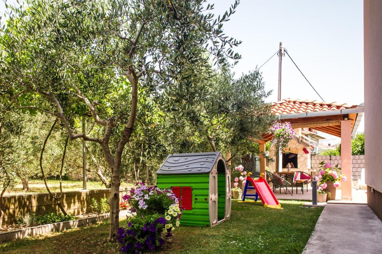 Apartman Sunny Vacay Kastela Luaran gambar