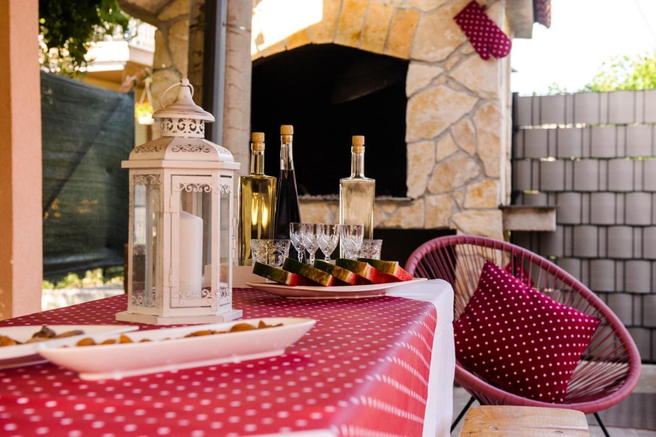 Apartman Sunny Vacay Kastela Luaran gambar